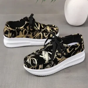 Curvefoot Casual Graffiti Round Toe Platform Plus Size Sneakers