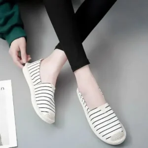 Curvefoot Fashion Stripe Pattern Design Women Round-Toe Casual Espadrilles Shoes