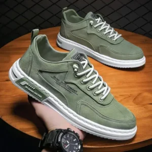 Curvefoot Men Fashion Breathable Lightweight Non-Slip Large Size Canvas Sneakers