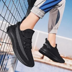 Curvefoot Men Casual Lightweight Breathable Mesh Sneakers