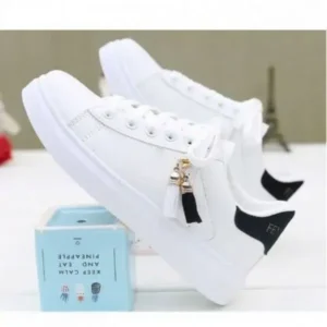 Curvefoot Women Fashion Flat Solid Color Lace-Up Sneakers